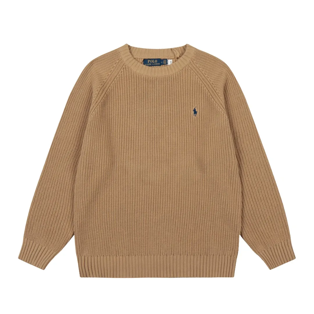 P220 Top quality" Style number: DS812# (not off the shelves all year round) [Ralph Lauren round neck piqué knitted sweater with war horse embroidery on the front and back] ✅Ralph Lauren classic basic versatile round neck pullover sweater for men and women ✅Main supply platform live broadcast Wholesale entity Replenish if out of stock Not removed from the shelves ✅ZP quality 1:1 version Scan the code to enter the GF website Counter quality ✅Detailed quality The only one in Guangzhou Imported quality cotton yarn Mainly high-end, cost-effective, good quality needless to say ✅The version is restored to the original order, the maximum size can be worn up to 200 pounds, loose, comfortable and stress-free ✅The upper body is simple and easy to match, ootd must-have style, good-looking clothes are never picky, a must-have item in the wardrobe is recommended. Size: S-XL Color: White, gray, khaki, navy blue, brown, burgundy, black with white label, black with red label